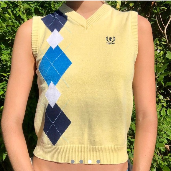 argyle sweater vest - Picture 3 of 4